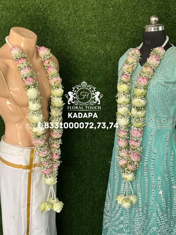 Luxurious Pink and White Rose Wedding Garland Set | Handcrafted Fresh Flower Malas