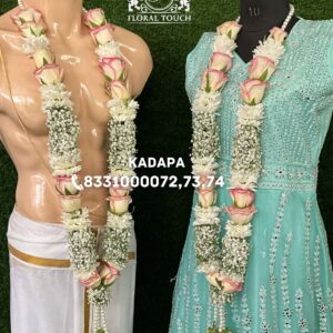 Elegant Ivory and Blush Rose Wedding Garland with Baby’s Breath and Chrysanthemums