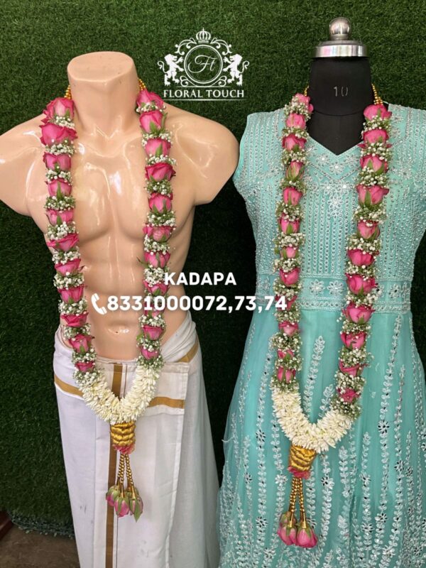 Traditional Pink Rose and Jasmine Wedding Garland with Golden Tassels - Image 2