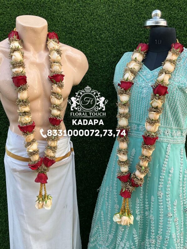 Luxurious Red and Cream Rose Wedding Garland - Image 2