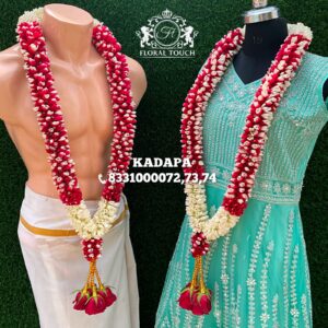Traditional Fresh Jasmine and Rose Design