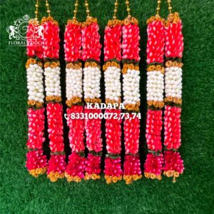Elegant Traditional Floral Garlands for Special Occasions