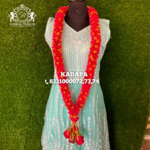Elegant Red Rose Garland for Special Occasions