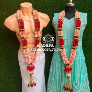 Red Rose & Peach Floral Elegance