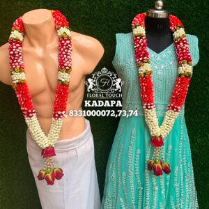 Red Rose & White Jasmine Elegance
