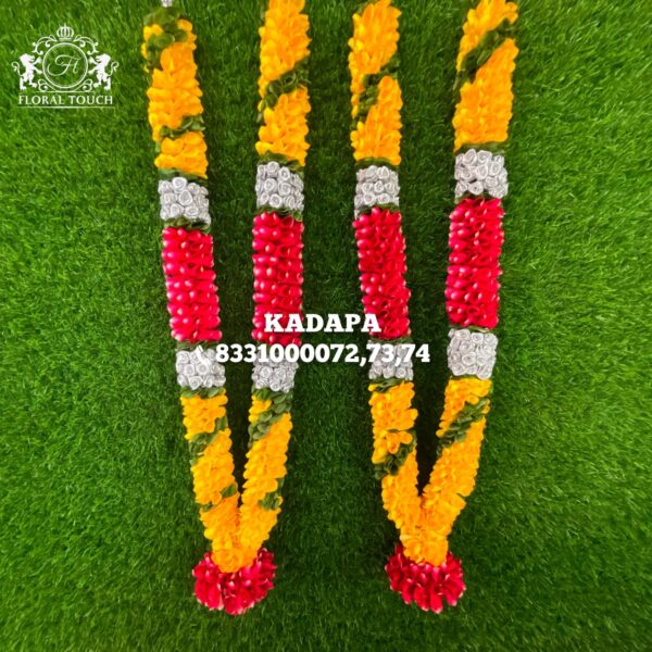 Vibrant Floral Garlands for Weddings & Celebrations - Image 2