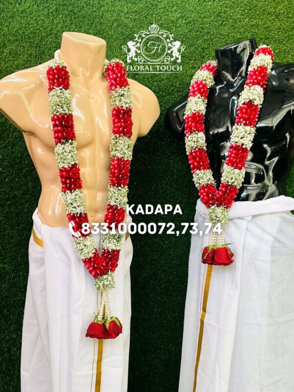 Traditional Red and White Floral Wedding Garland with Pearl Finish