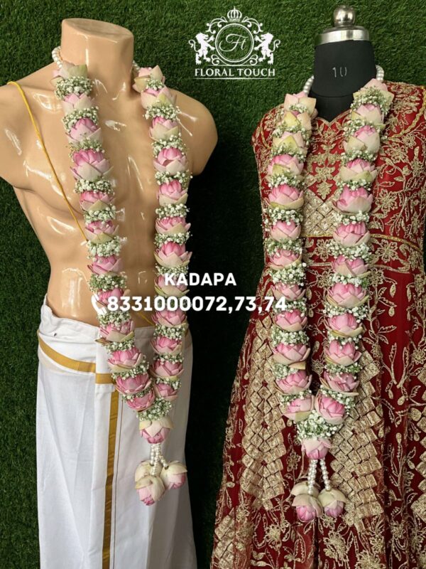 Premium Lotus and Pink Rose Wedding Garland with Pearl Highlights