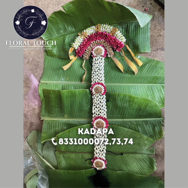 Handcrafted Floral Crown for the Regal Bride - Image 2