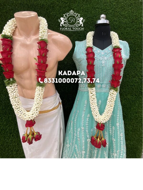 Exquisite Floral Wedding Garlands