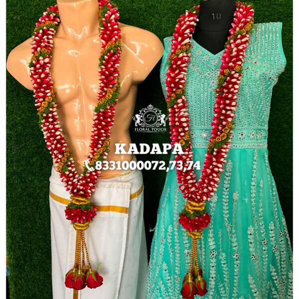 Red and White Rose Garlands for Wedding - Image 2