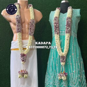 Elegant Traditional Floral Garlands for Special Occasions
