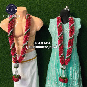 Traditional Elegance in Every Petal