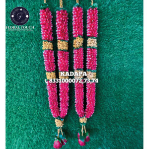 Traditional Elegance in Every Petal