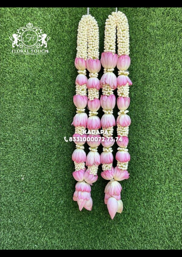 Premium Lotus and Jasmine Garland